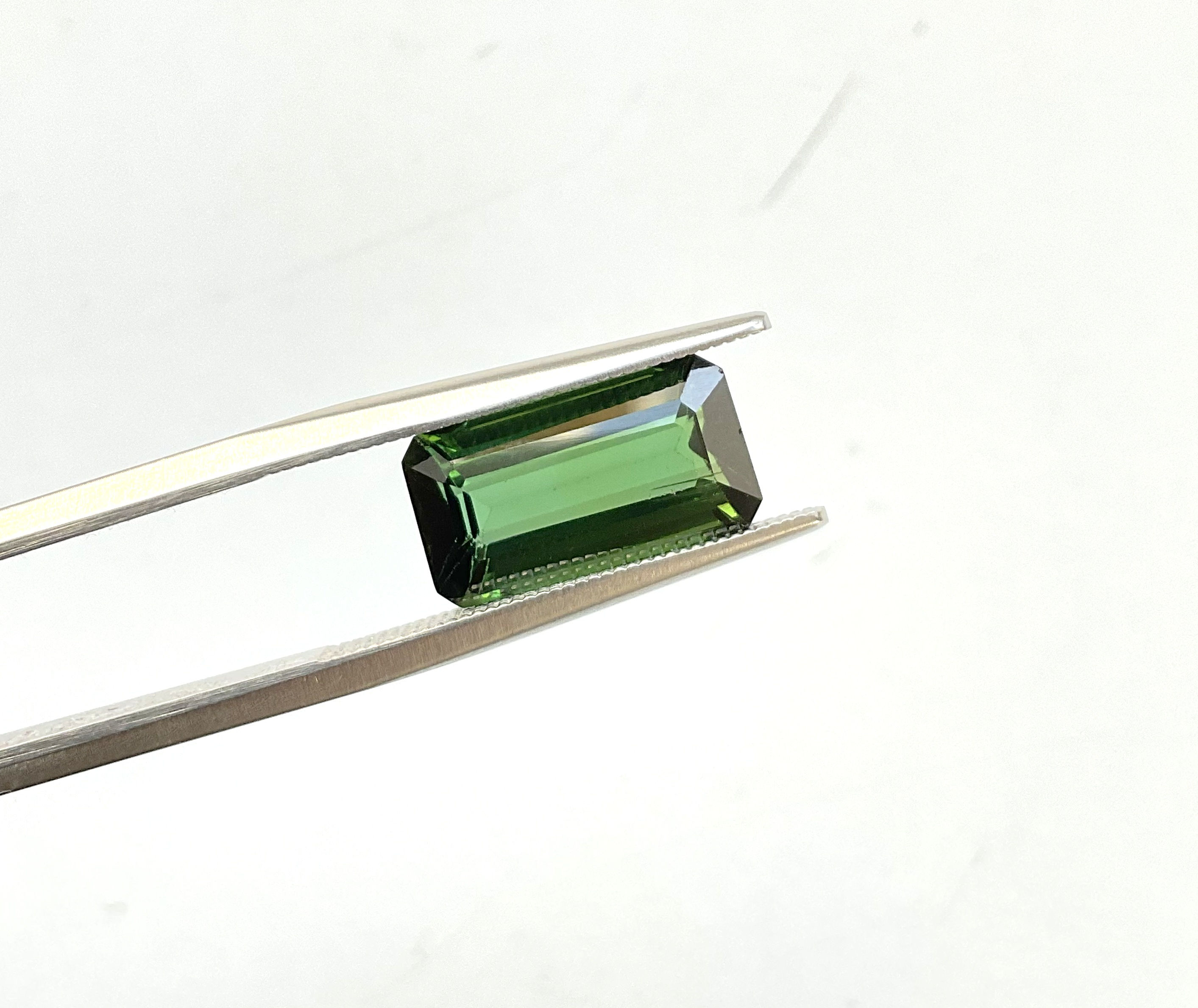 4.14 Carats Green Tourmaline Octagon Faceted Top Quality Cut stone Natural Gem