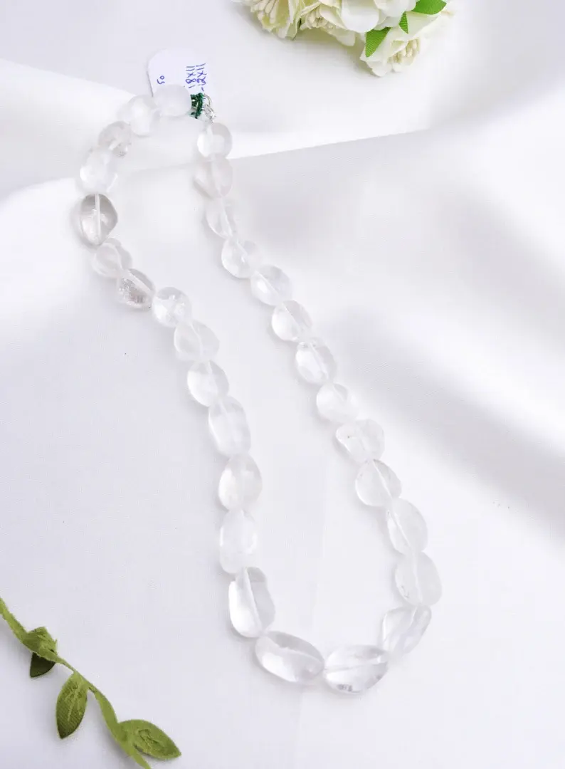 Miniaturbild: White Crystal Plain Tumbles Necklace l 16 Inches Natural White Crystal Tumbles