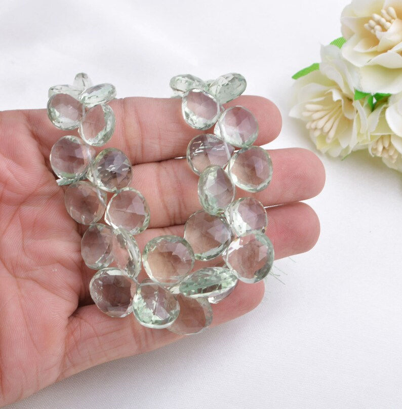 الصورة المصغرة: Natural Green Amethyst 8 inches Faceted Pear Beads Gemstone Necklace, 1 Strand