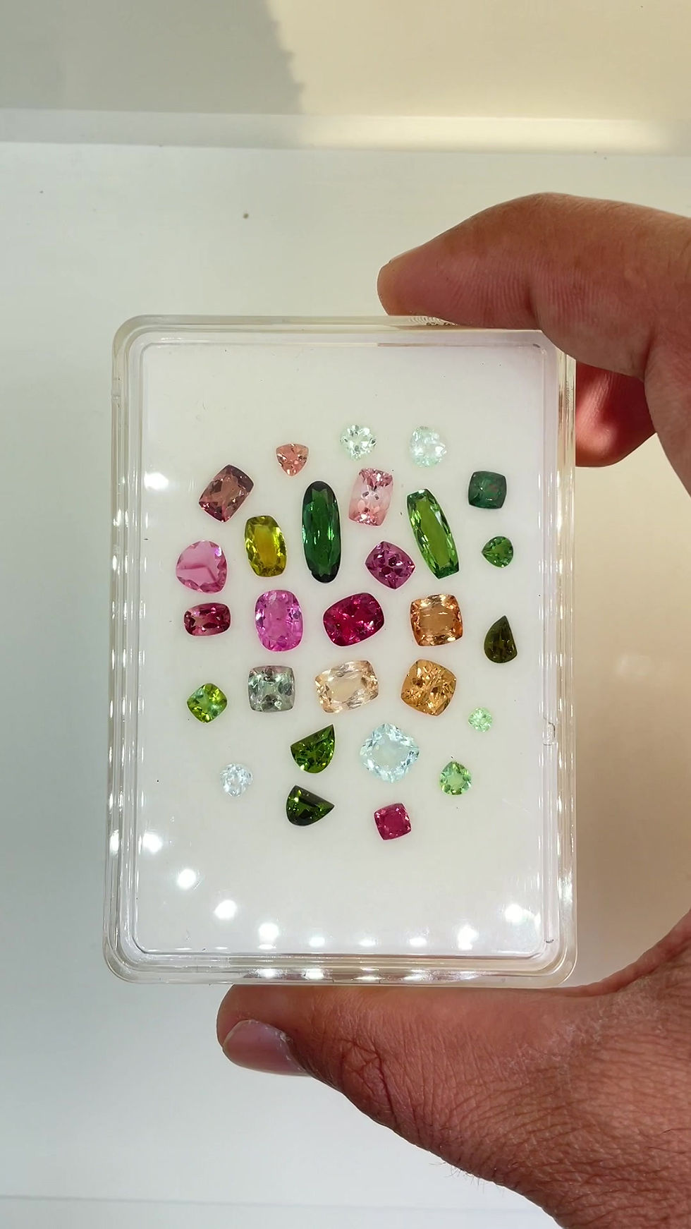 Miniatura: 21.45 Carats Multi Tourmaline Mixed Cut Stone Natural Gem For Top Fine Jewelry