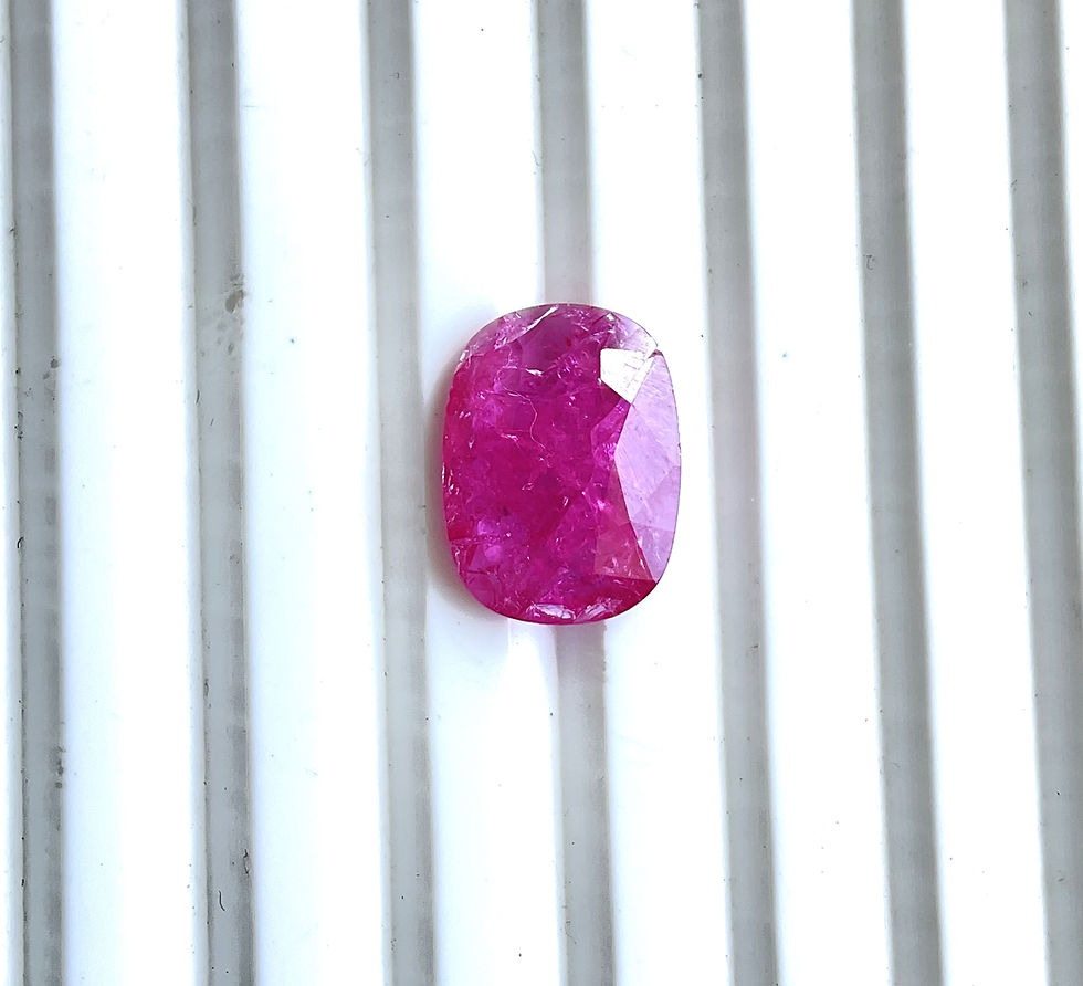 Miniatura: Certified 4.43 Carats Mozambique Ruby Cushion Faceted Cut stone No Heat Natural