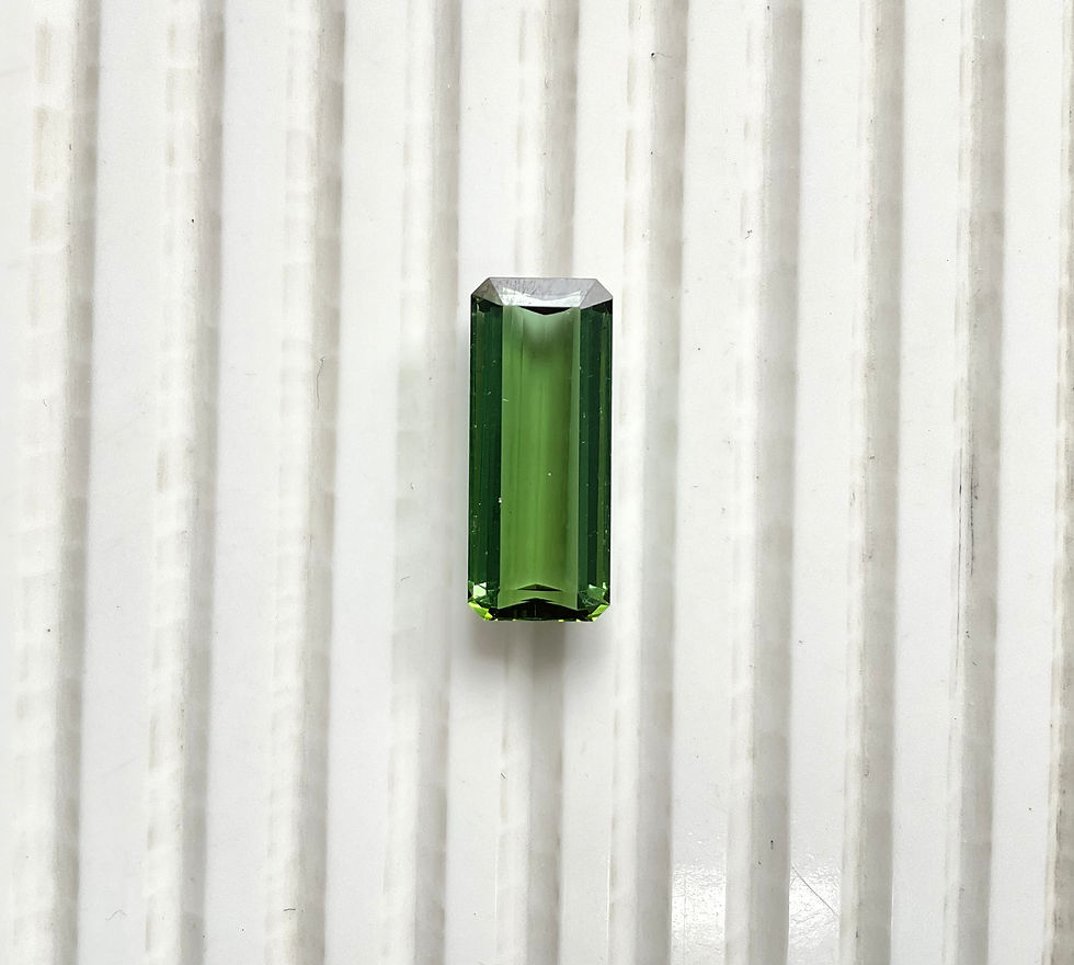 Miniatura: 8.27 carats green Tourmaline octagon Faceted cut stone Top Quality Natural gem