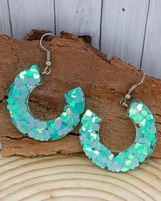 pendientes aretes semicirculo semi circulo resina epoxi resinaepoxi hechoamano hechoconcariño hechoconamor handmade detalles regalospersonalizados regalosoriginales regalosunicos bisuteria creativa bisuteriacreativa nereidaweb nereida nereidahechoamano gordonavidad loteria suerte