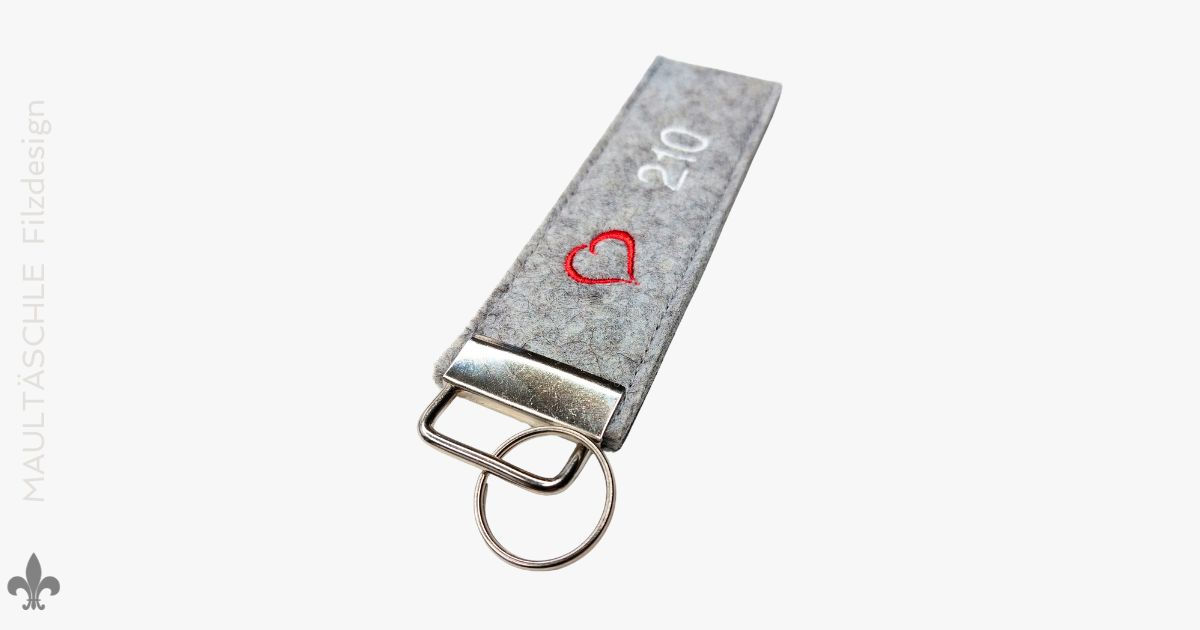 *Schlüsselanhänger Herz . Nummer