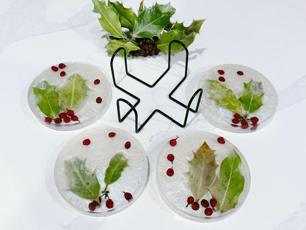 Thumbnail: Real holly and red berries Christmas coaster set of four with black holder