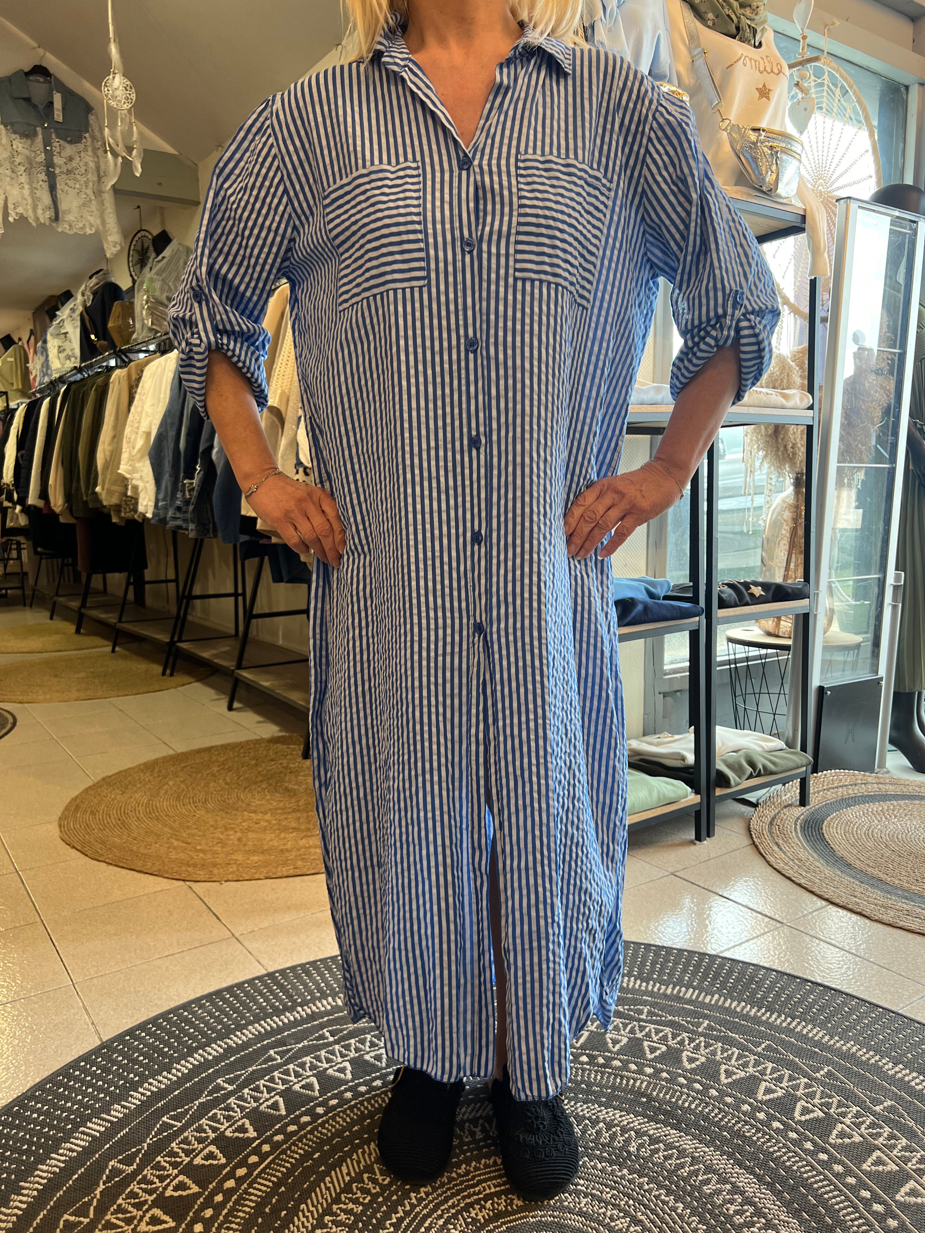 Robe chemise à rayures