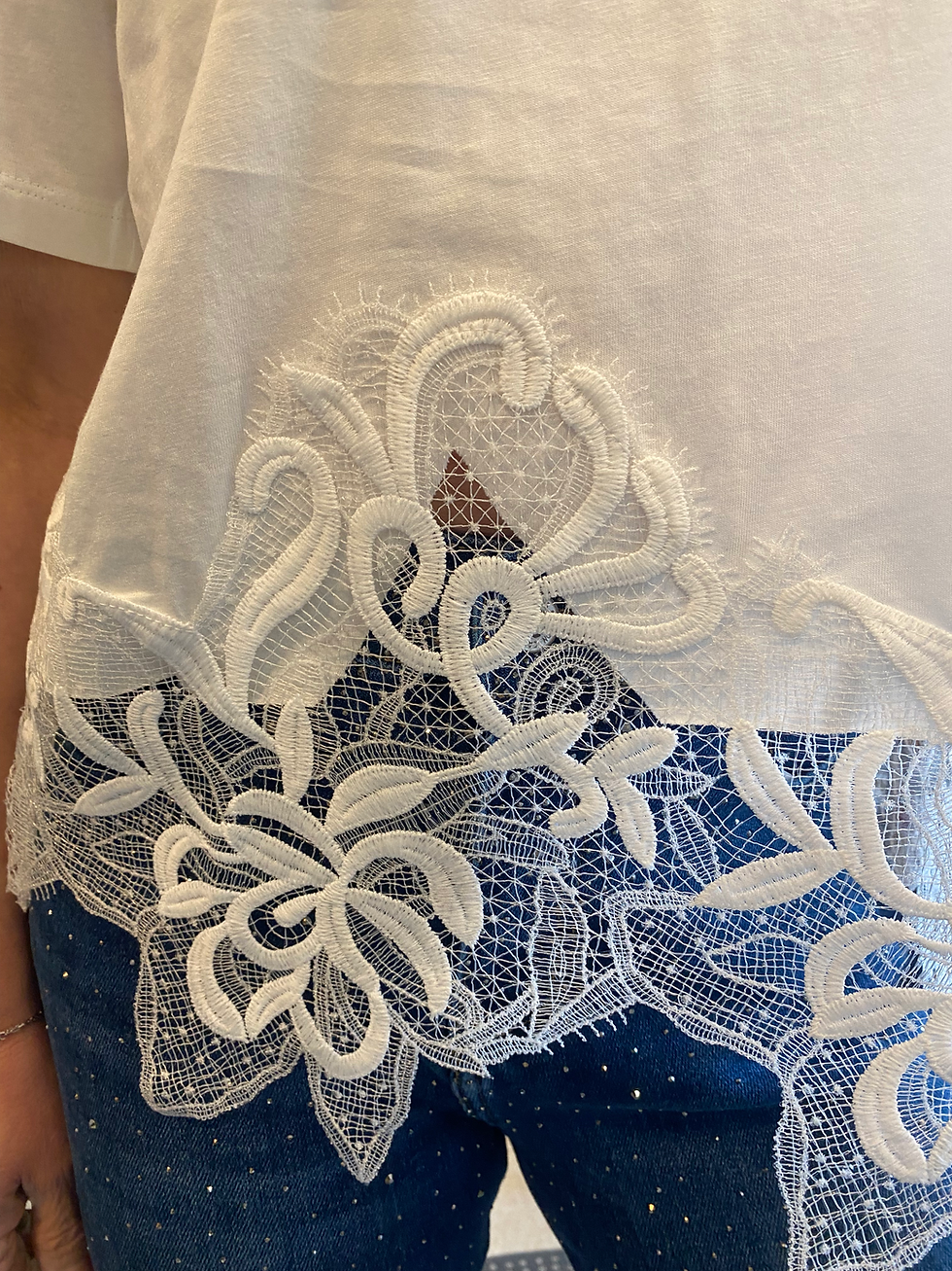 Miniature : Tee-shirt avec dentelle