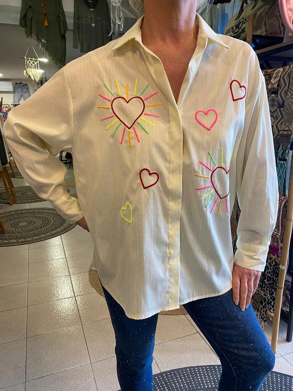 Miniature : Chemise à rayures avec coeurs 