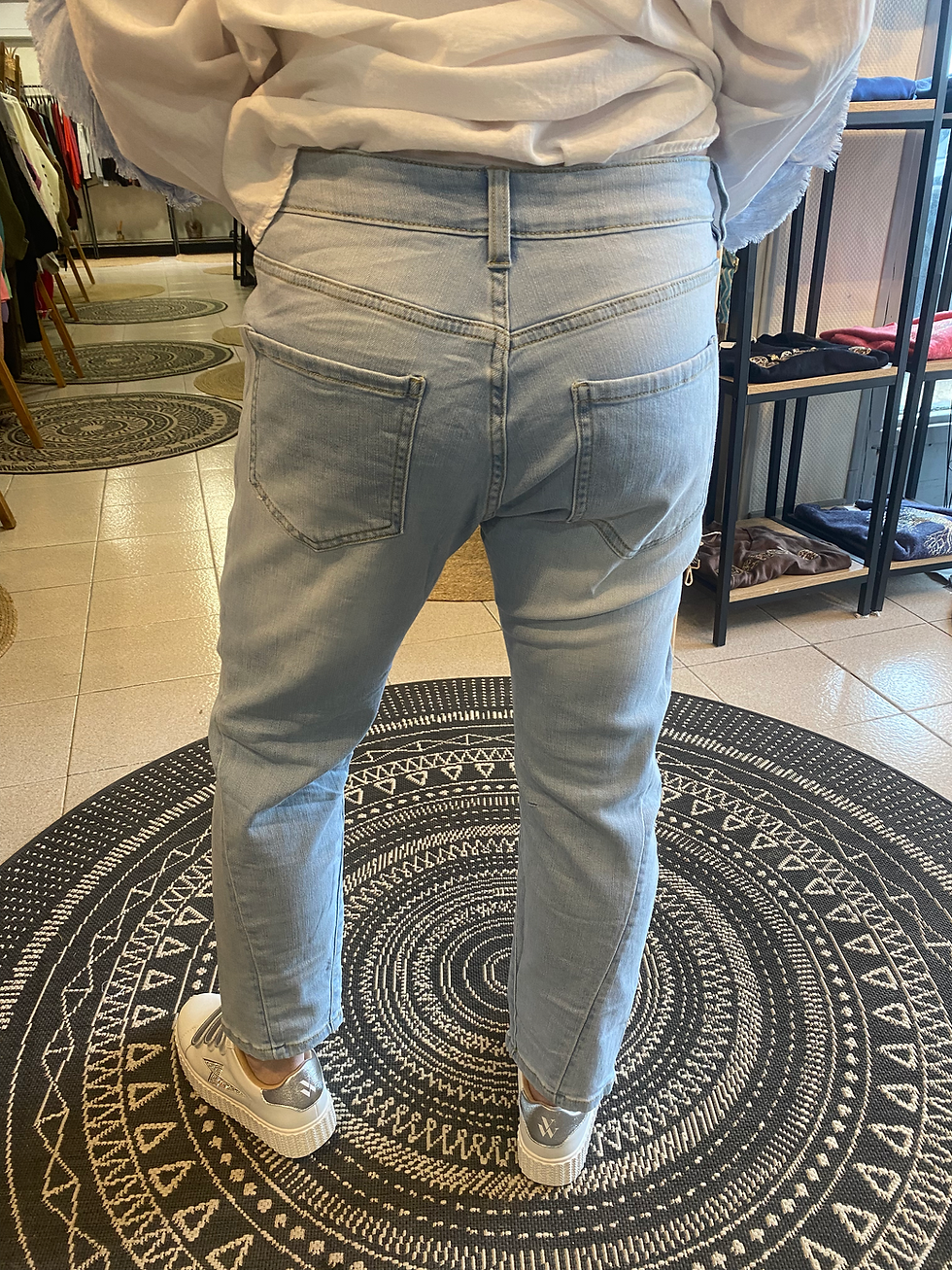 Miniature : Jean avec étoile et strass