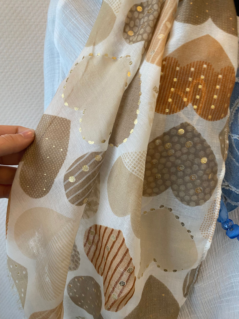 Miniature : Foulard avec coeurs 