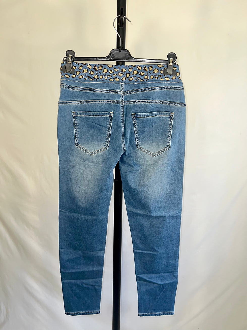 Miniature : Pantalon jogging jean clair