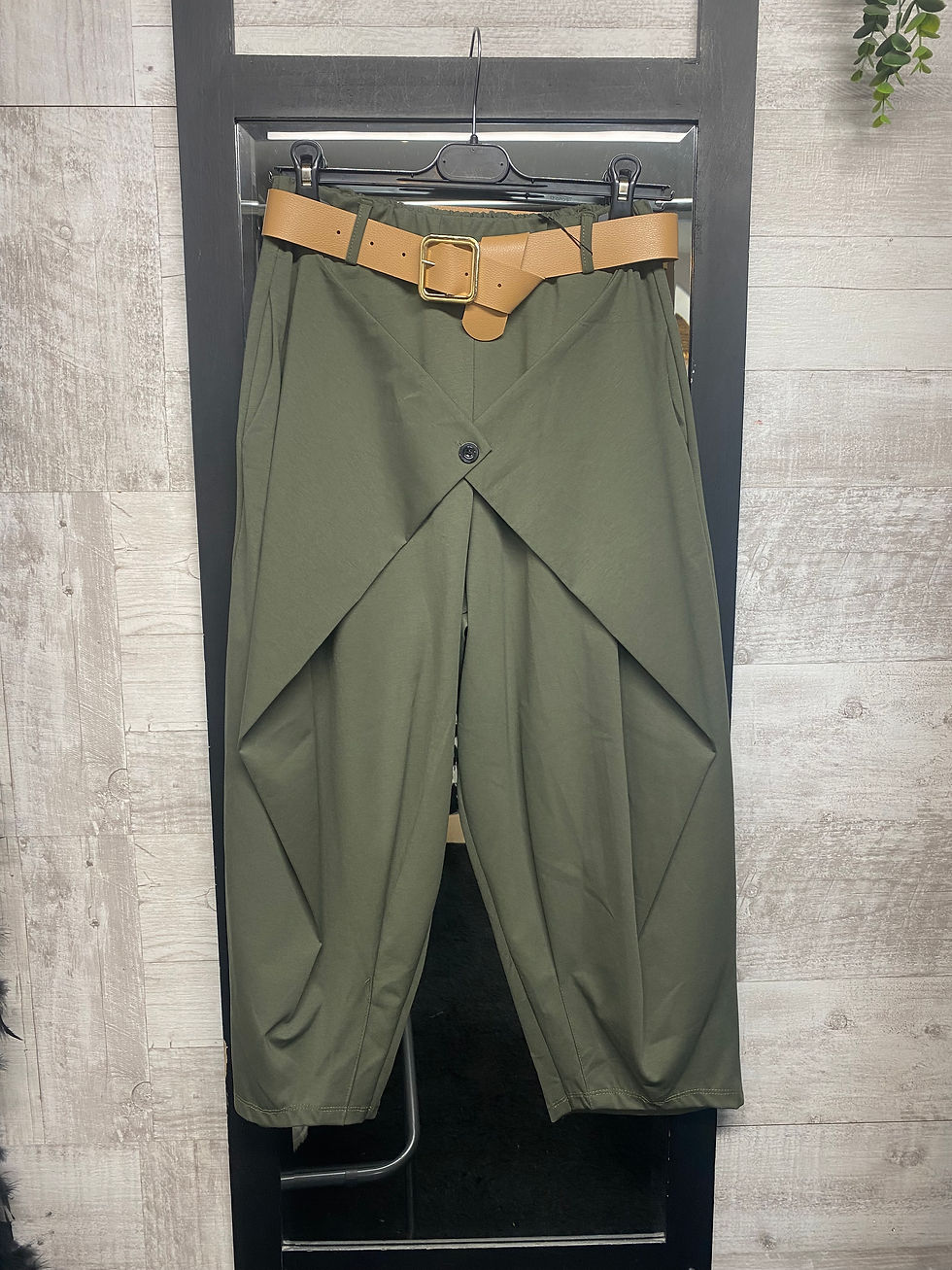 Miniature : Pantalon avec ceinture