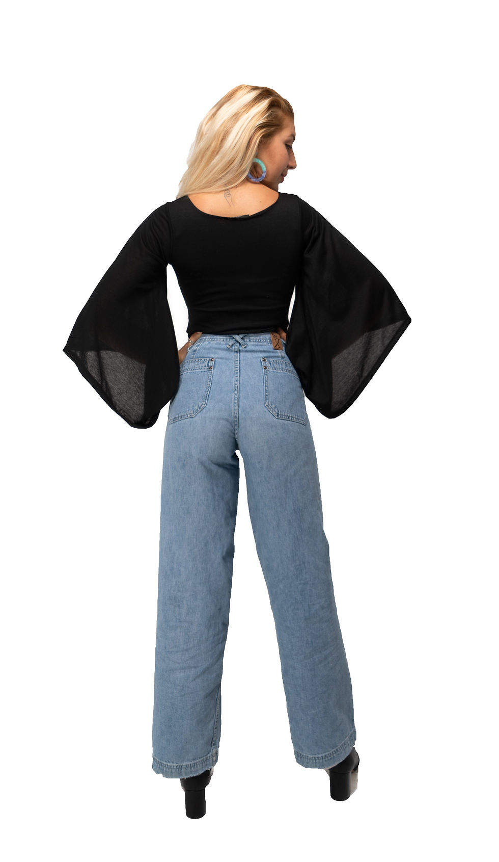 Thumbnail: A Perfect Blend of Elegance and Comfort