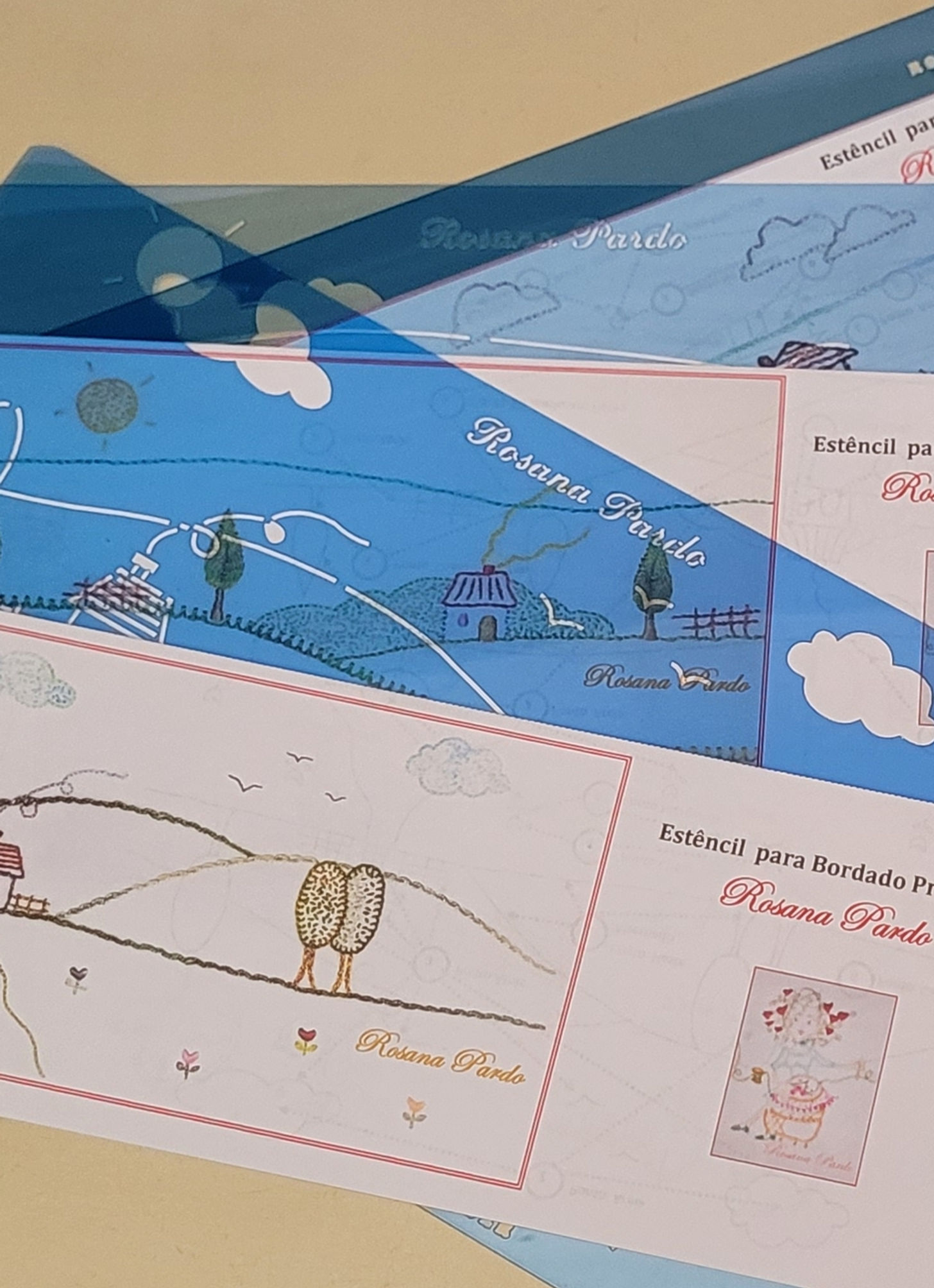 Kit com 3 modelos de  estênceis  para bordado, de paisagens
