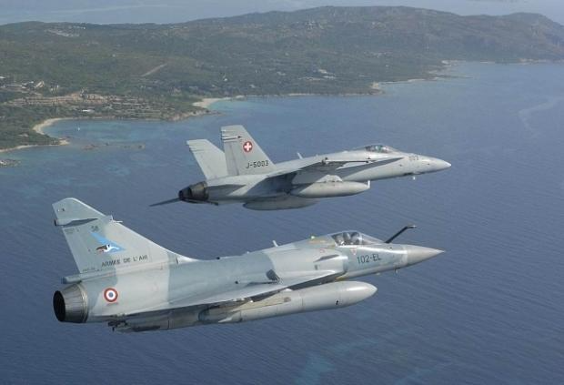 G7, entraînement franco-suisse !