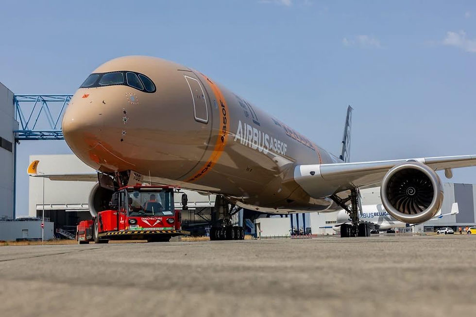 Livrée spéciale pour le premier A350F !