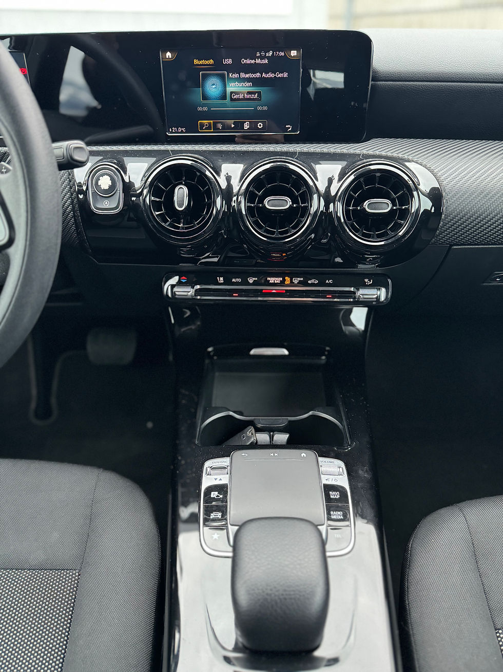 Miniaturbild: Mercedes Benz A180d