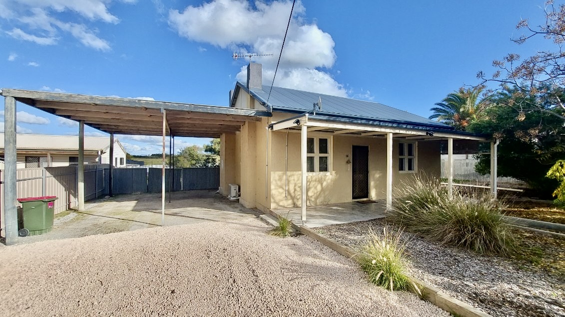 16 Redding Road, Streaky Bay SA, Streaky Bay - Image 1