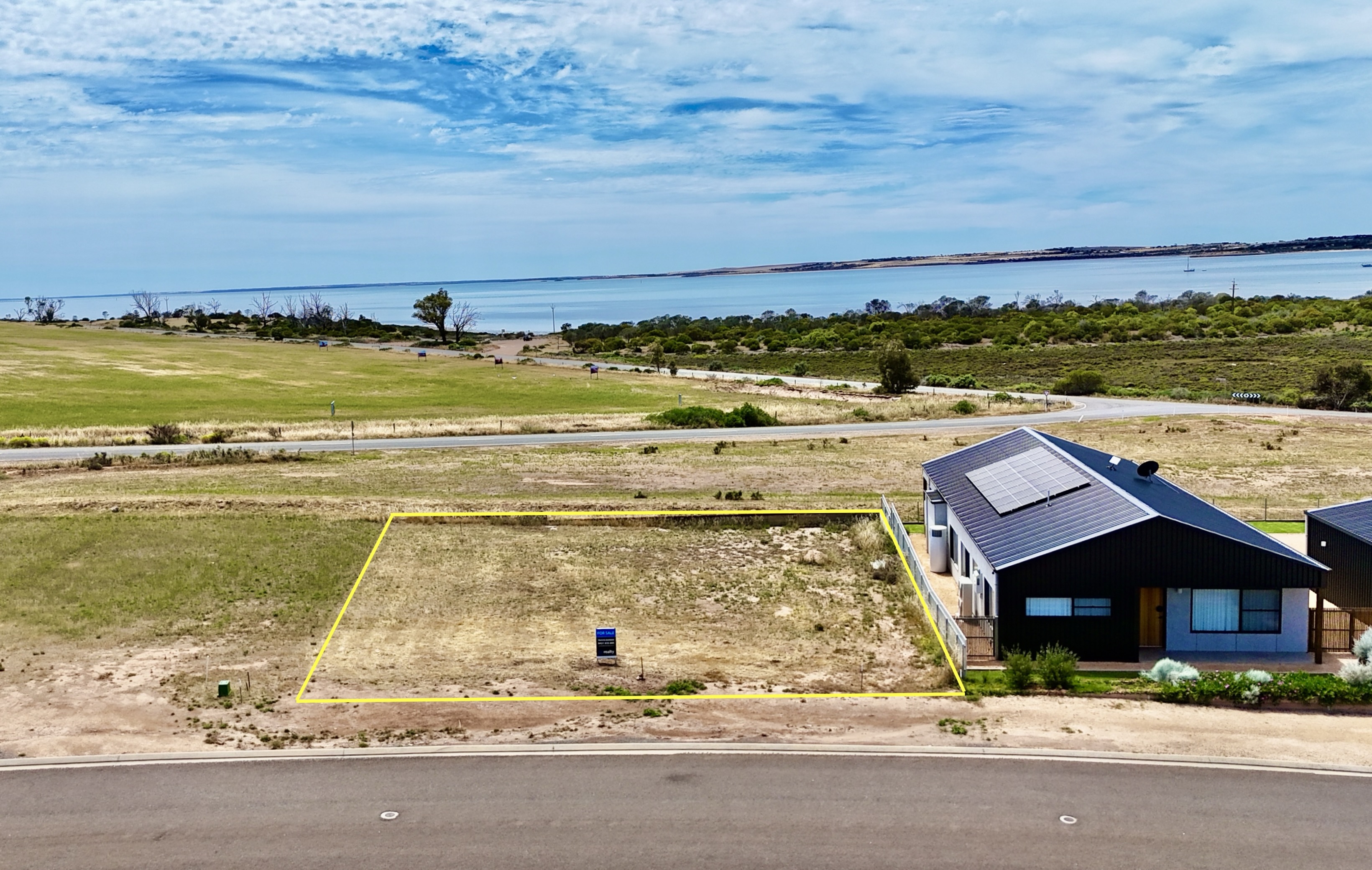 19 Oscar Williams Drive, Streaky Bay SA, Streaky Bay - Thumbnail 2