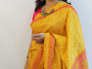 "Empowering Innovation: Smriti Gulwady's Journey from Scholar to Pharma Pioneer"