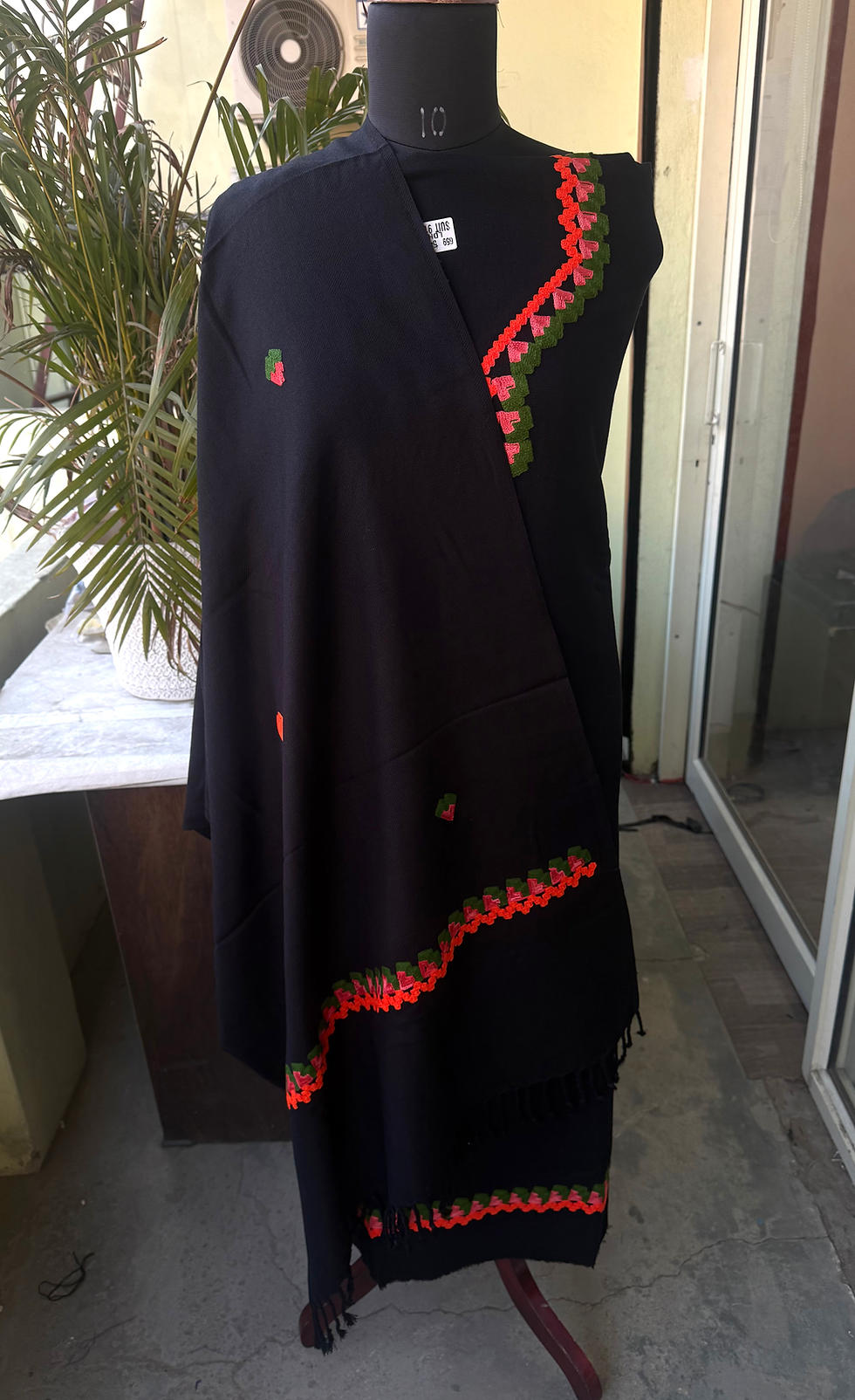 Thumbnail: Unstitched Woolen Suits (Black)