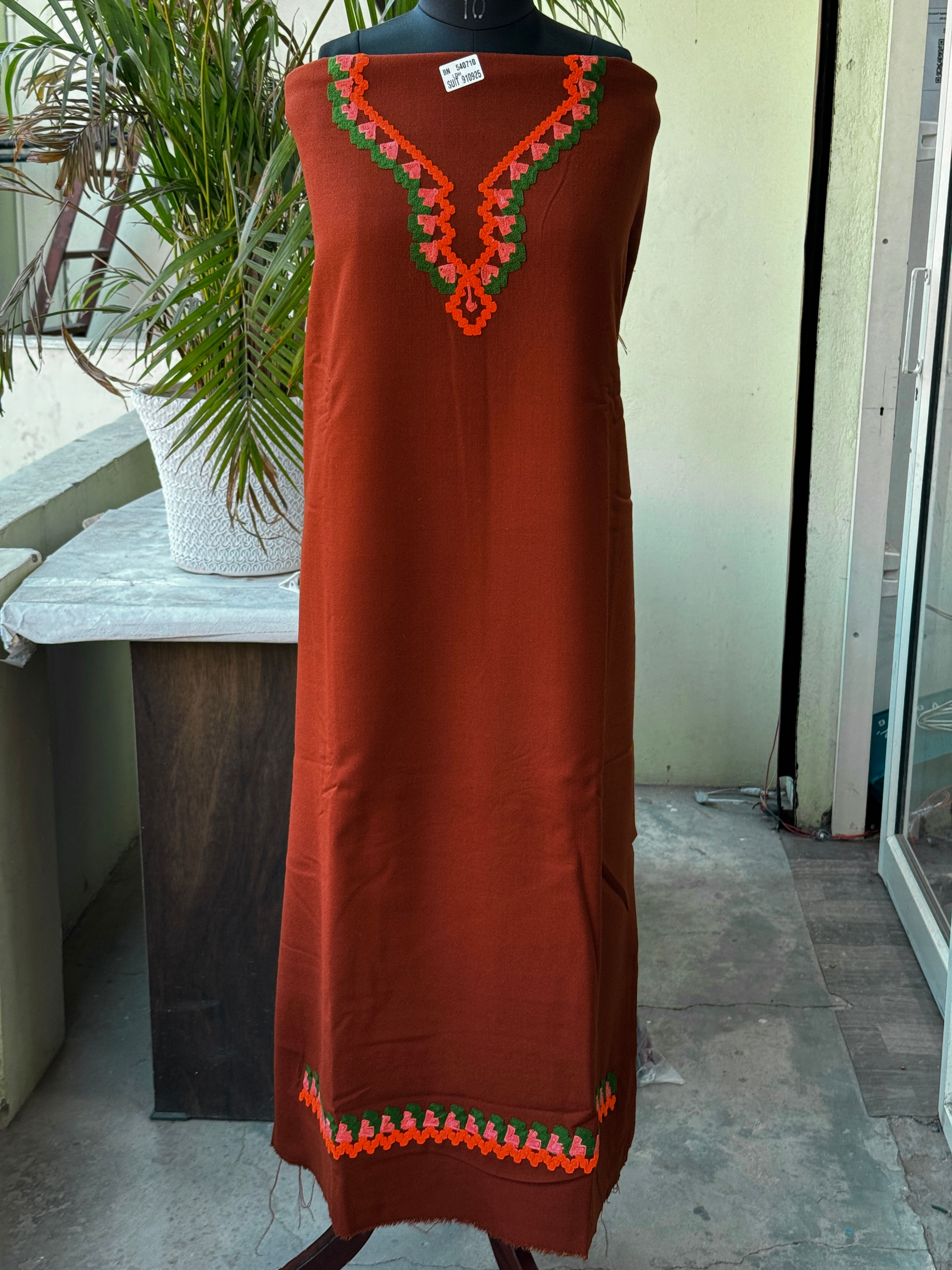 Unstitched Woolen Suits (Rust)