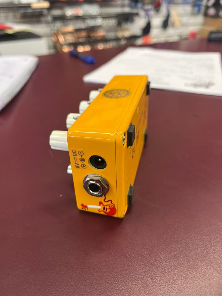 Thumbnail: ZVex Sonar Tremolo Guitar Pedal