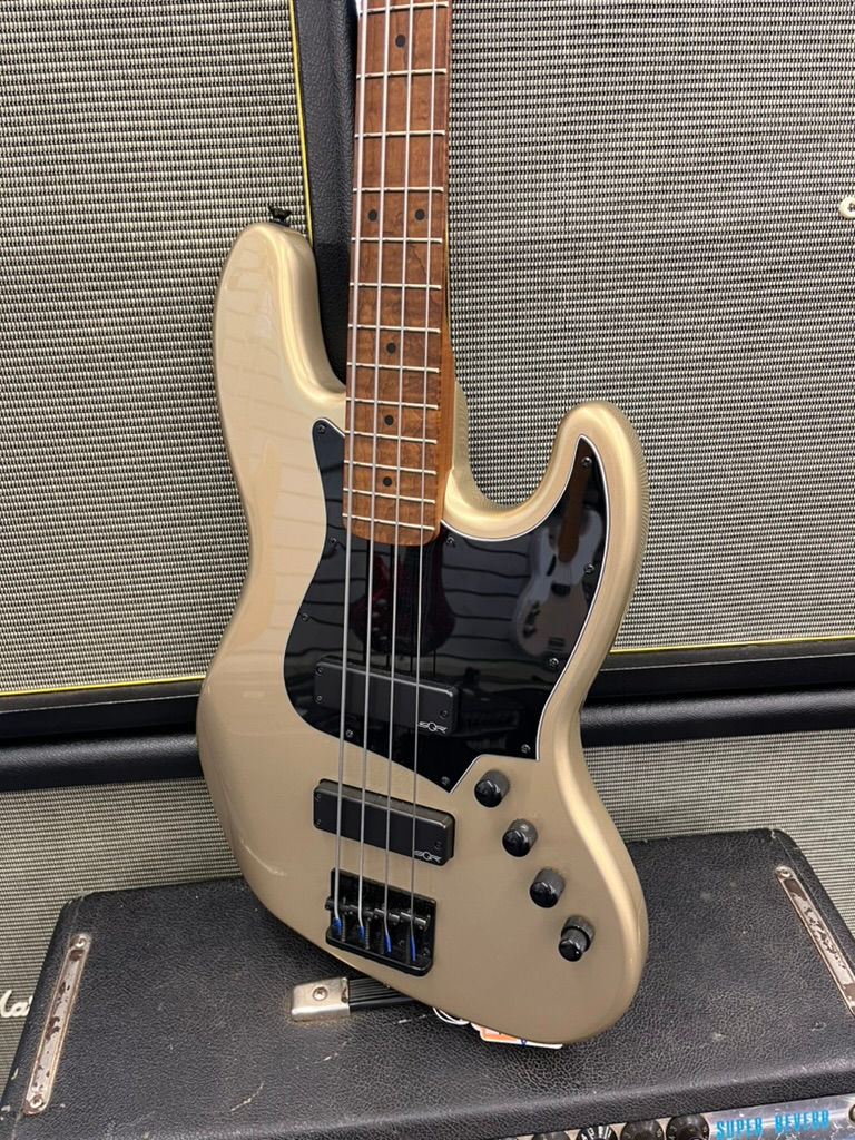 Thumbnail: Fender Squier Contemporary Jazz Bass SOLD