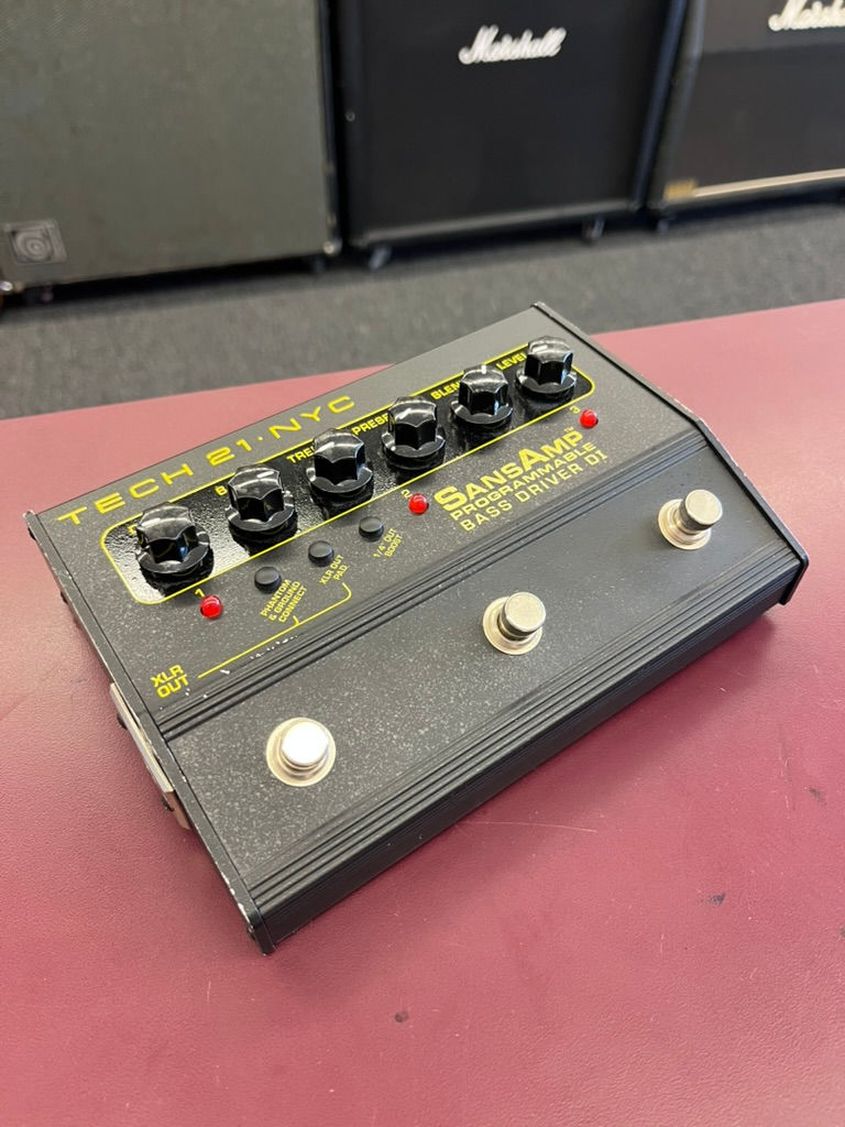 Thumbnail: Tech 21 Sans Amp Programmable Bass Drive DI SOLD