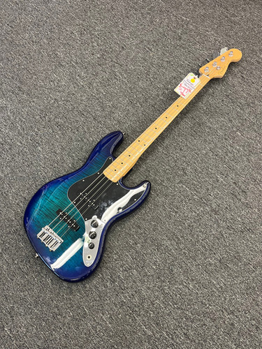 Fender Players Series Jazz Bass with gig bag | Ron's Guitars