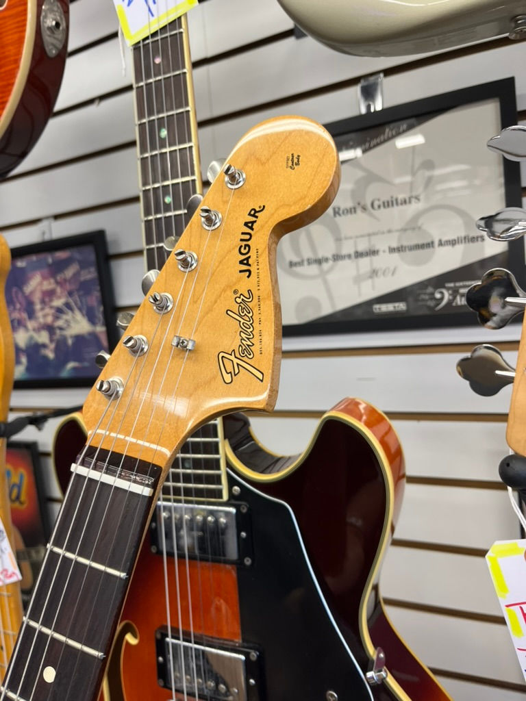 Thumbnail: Fender HH Special Jaguar with hardcase SOLD
