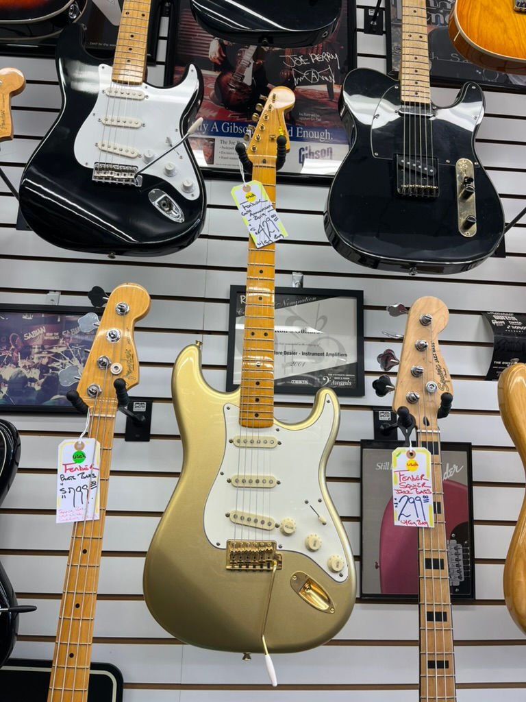 Thumbnail: Fender 60th Anniversary Squier Gold Strat SOLD
