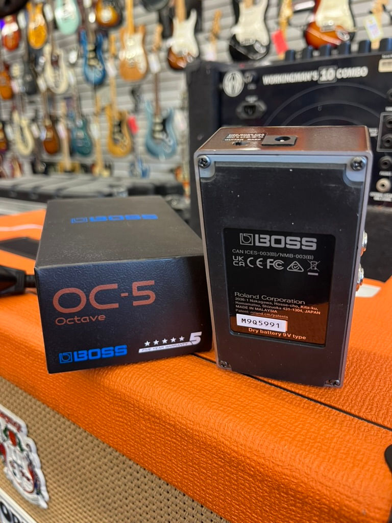 Thumbnail: Boss OC5 Octave Pedal with its box