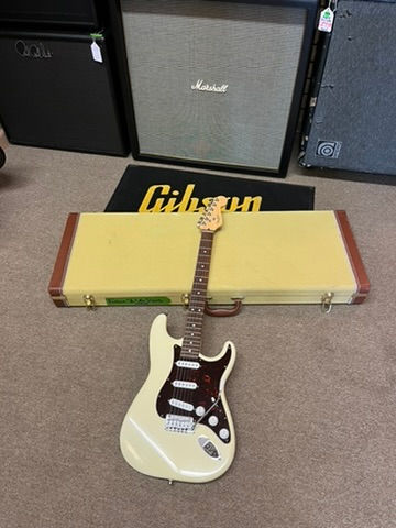 Thumbnail: Fender American Standard Strat 1999 with a Tweed Style Hardcase SOLD