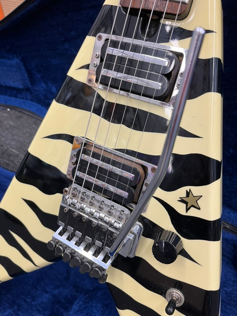 Thumbnail: Aria Pro II Zebra Flying V XX Deluxe Vintage with hardcase SOLD
