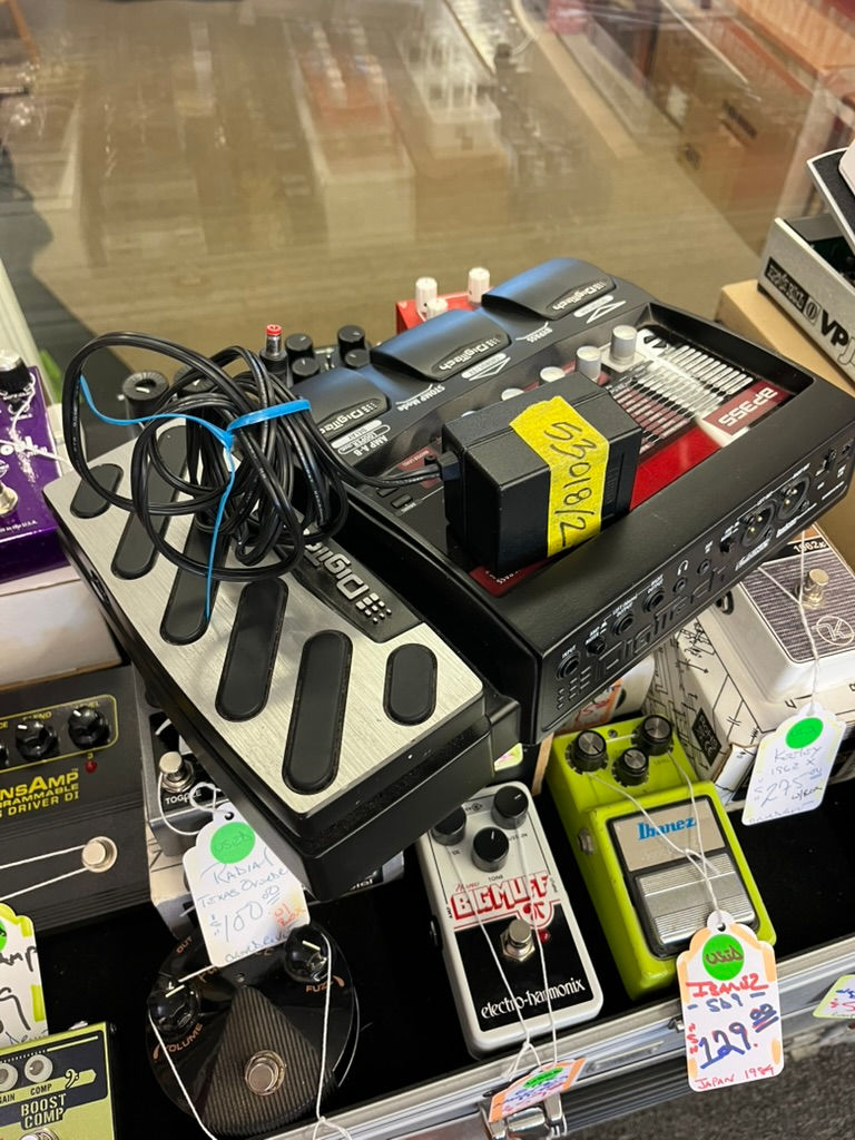 Thumbnail: Digitech BP355 Bass Effects Processor with adapter SOLD