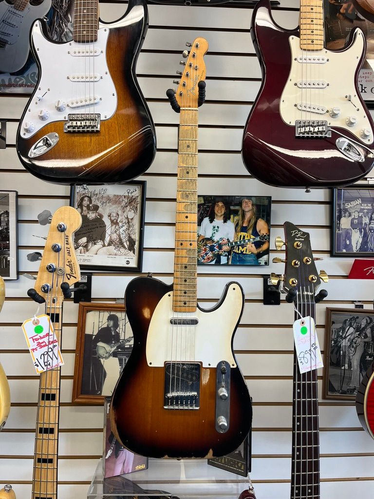 Thumbnail: Fender Road Worn Tele WITH Hardshell Case SOLD