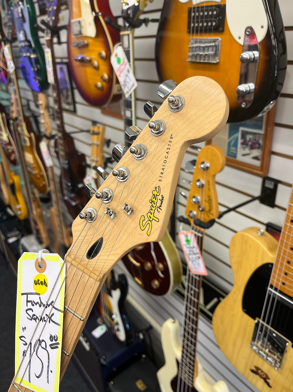 Thumbnail: Fender Squier Strat excellent condition SOLD