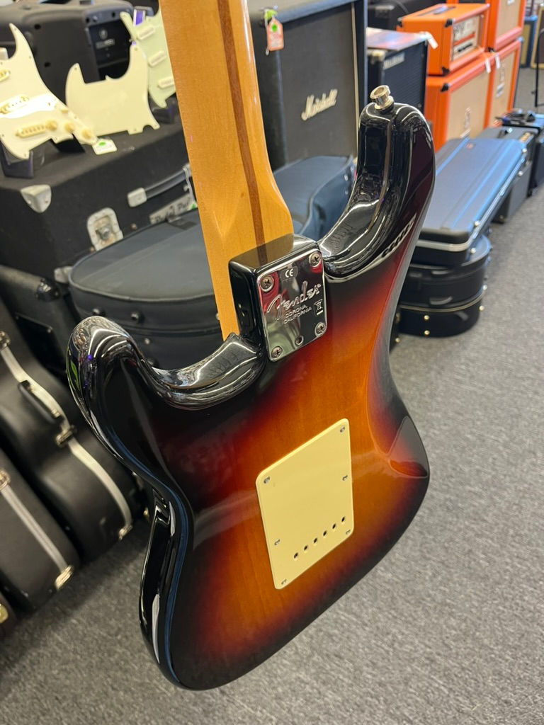 Thumbnail: Fender American Strat with Hardcase USA FENDER
