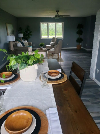 DINING ROOM_LIVING ROOM.jpg