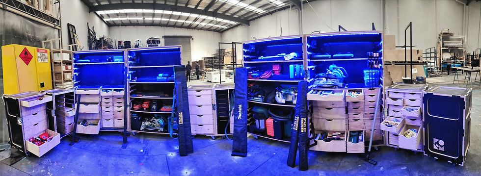 FORM IMAGINATION Roadcases IMG 2_edited.jpg