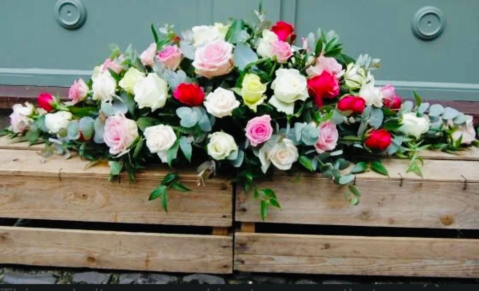 Thumbnail: Rose & Foliage Casket Spray