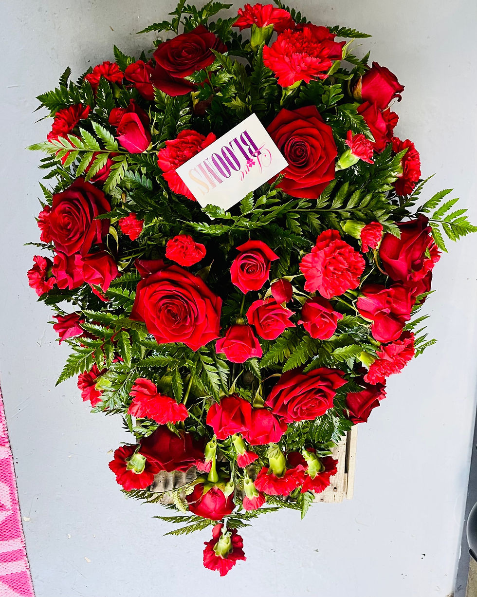 Thumbnail: Deluxe Rose Teardrop 