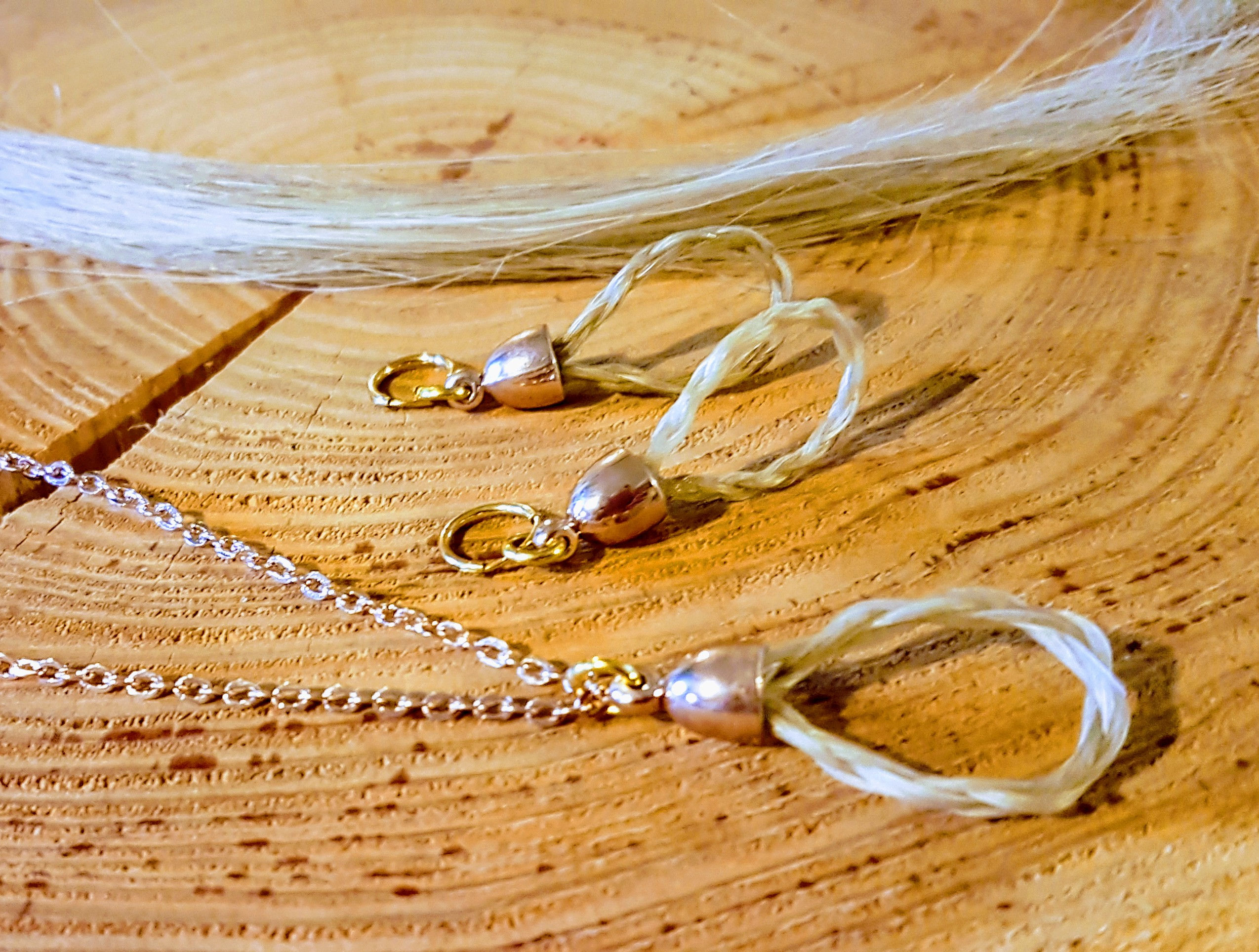Sleeper loop earings & pendant 