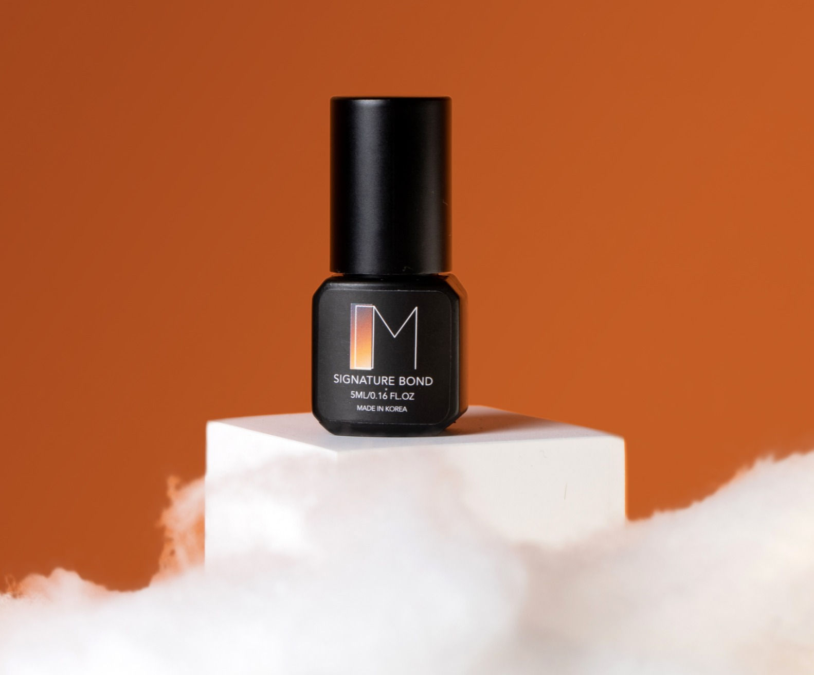 Signature Bond Eyelash Extension Adhesive