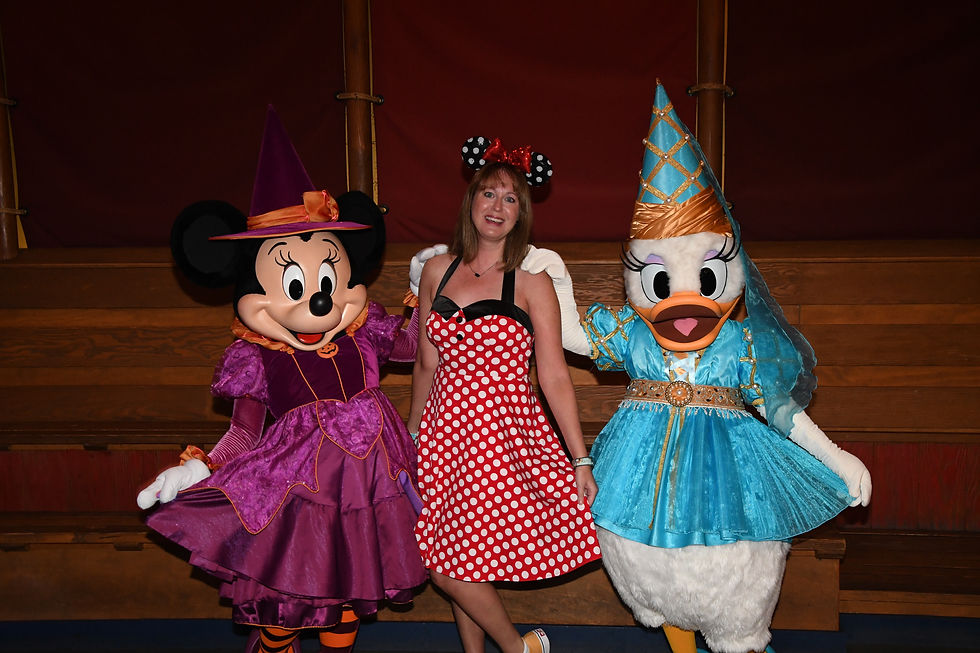 Minnie and Daisy Meet and Greet