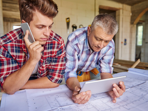 How Remodeling Specialists Coordinate Design, Permits, and Build Quality