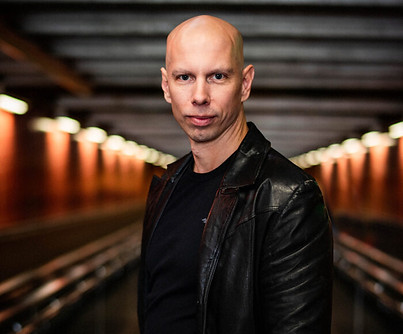 004_Mikael_Ressem-700x1049-1.jpeg