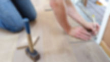 floor-flooring-hand-man-1388944.jpeg