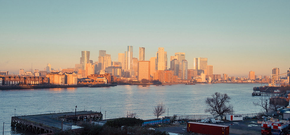 London Skyline on Cold Morning_1200px.jpg